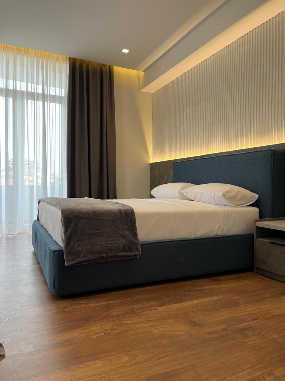 North Alb Hotel Shkoder Exterior photo